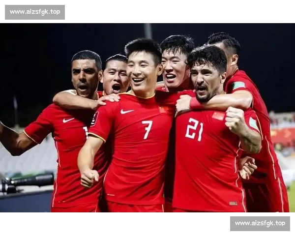 世界杯预选赛激战正酣 各大豪强争夺晋级名额分析